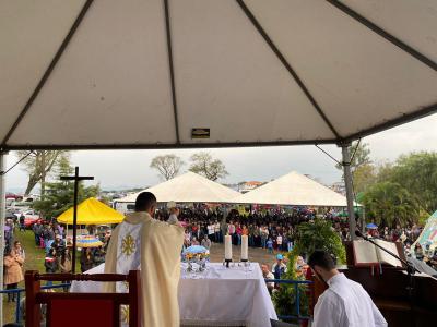 Missa em louvor ao Bom Jesus em Campo Mendes teve o Pároco Sebastião presidindo com liturgia da Rádio Campo Aberto